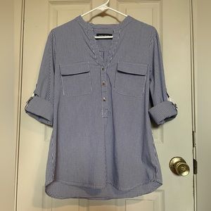 Cute Ivanka Trump White & Blue Checker Top Blouse